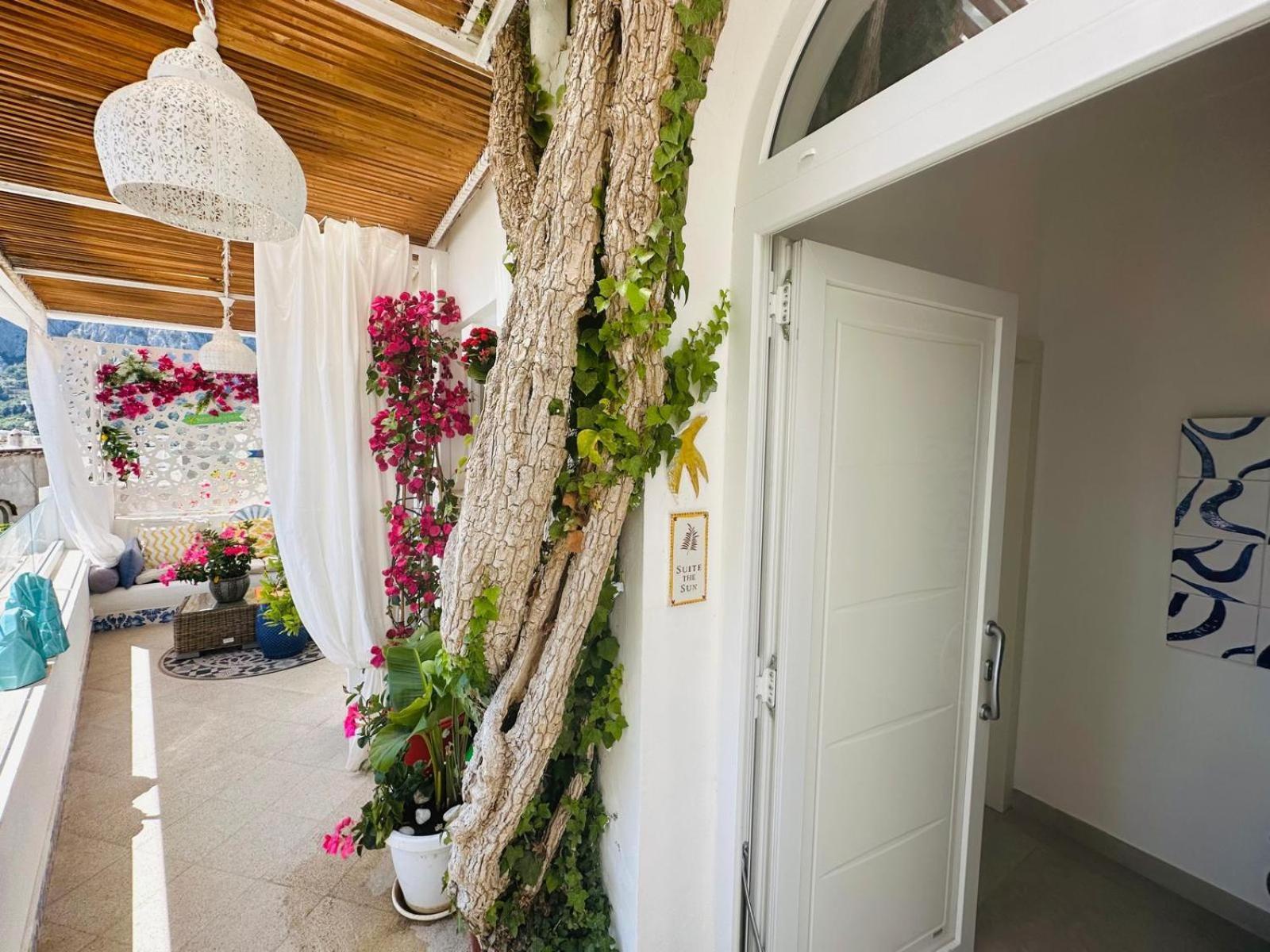 Suite Belvedere Capri Exclusive Rooms Εξωτερικό φωτογραφία